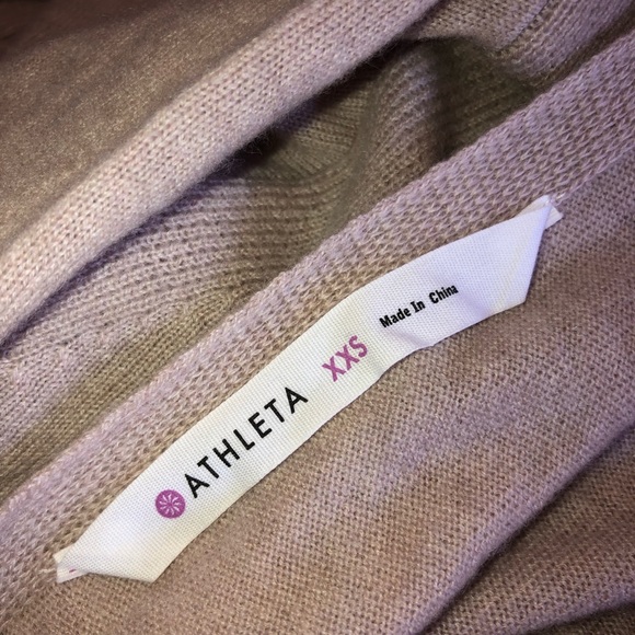 Brand new Athleta 100% cashmere top - Picture 5 of 6